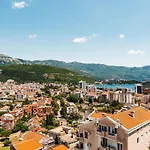 2-Floor Penthouse With Stunning Views